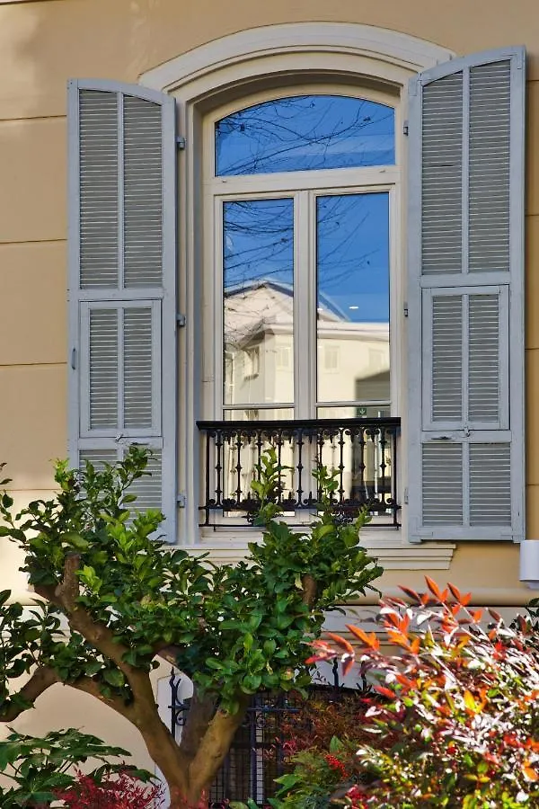 Hotel Apollinaire Nizza