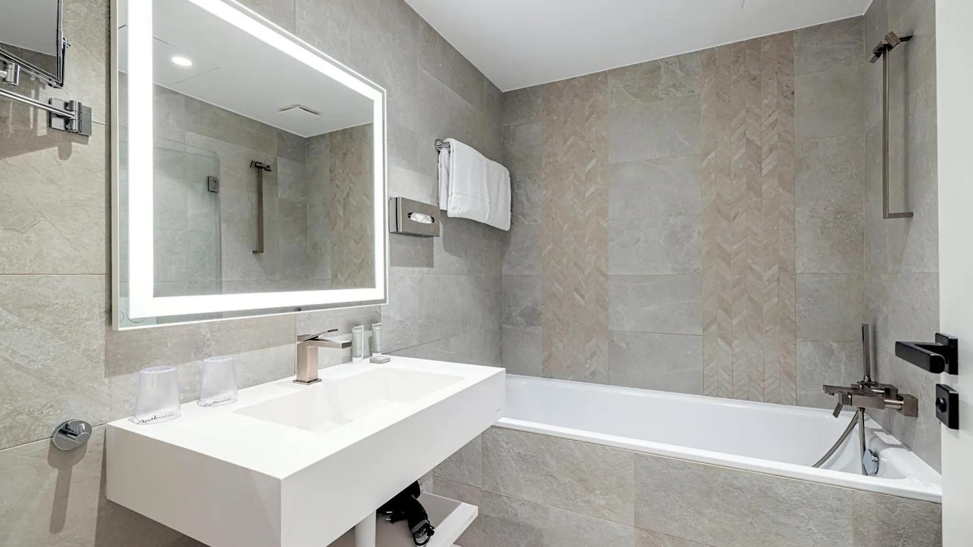 Hotel Apollinaire Nizza