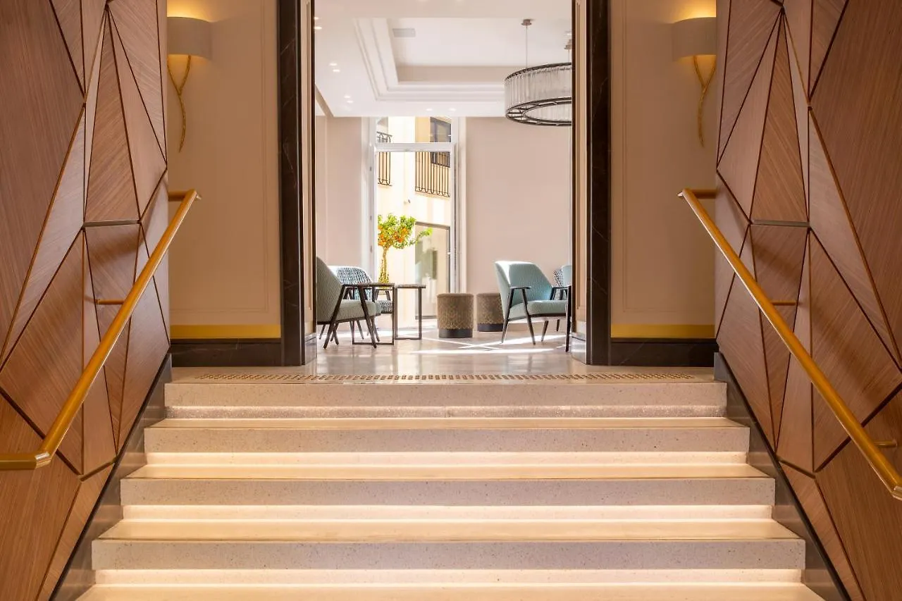Hotel Apollinaire Nizza