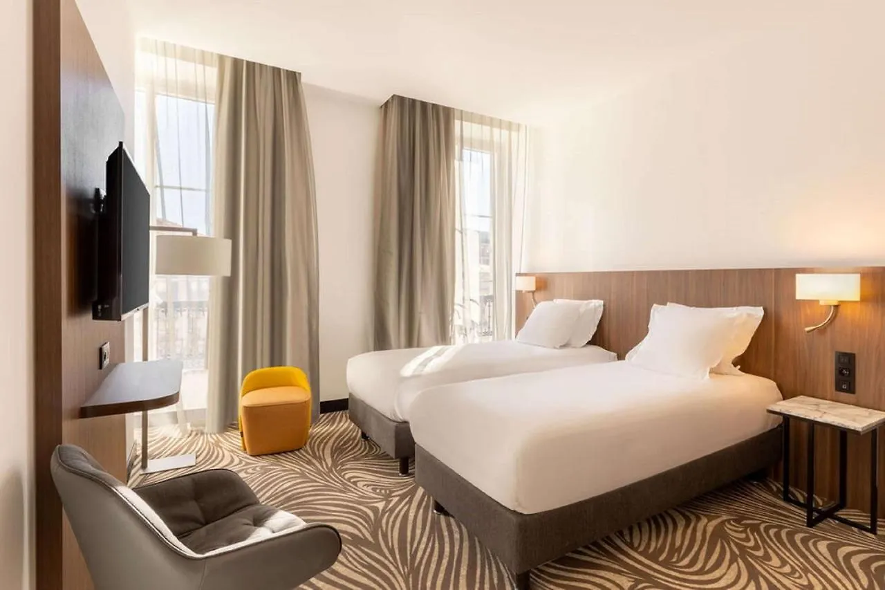 Hotel Apollinaire Nizza 4*,