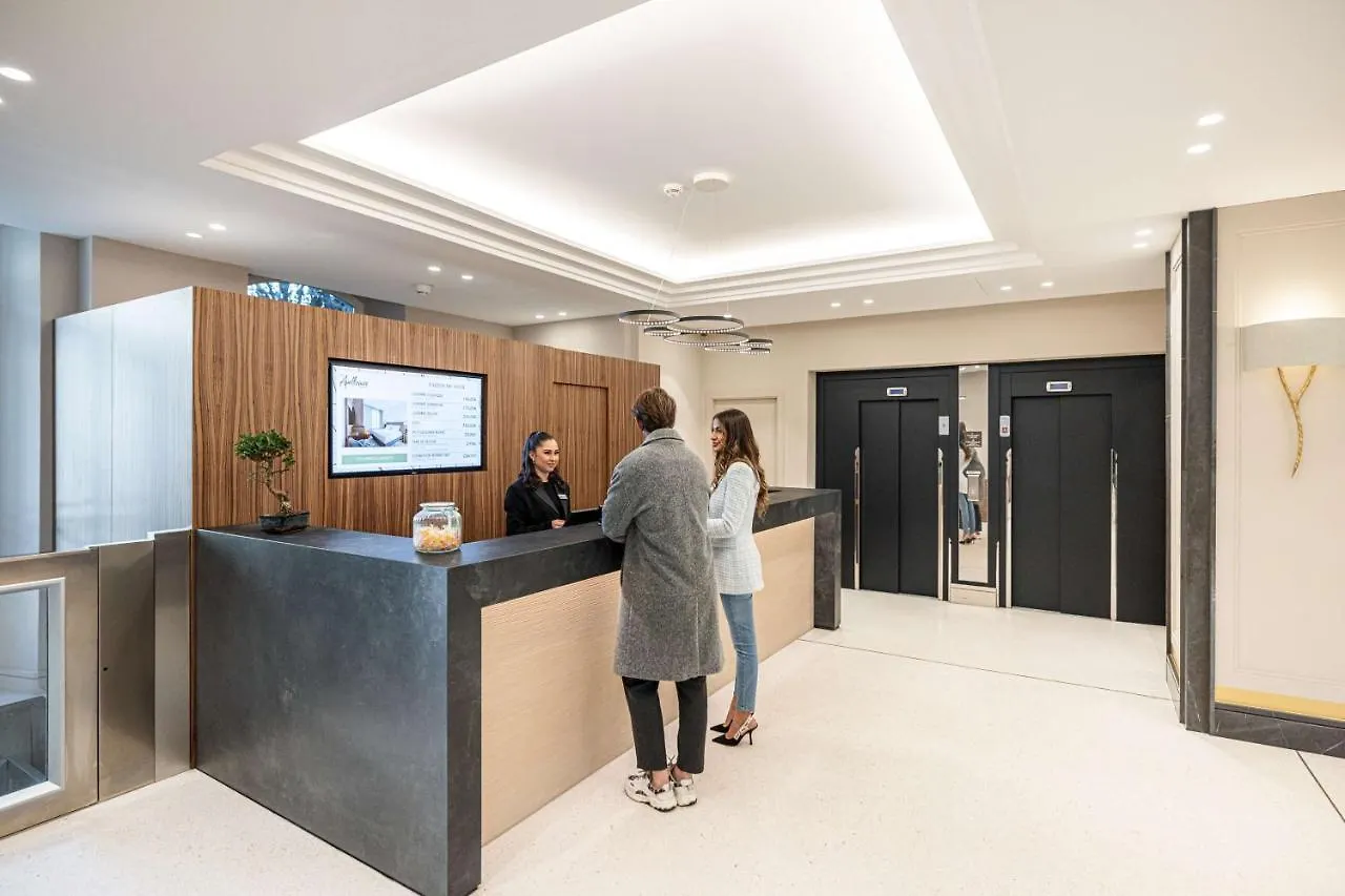 ****  Hotel Apollinaire Nizza Franciaország