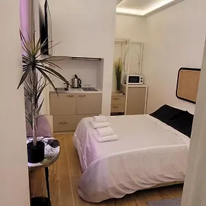 Tiny Rosa - Bairro Alto Lizbona
