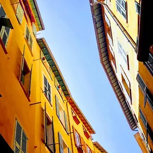 Apartment 26, Nizza